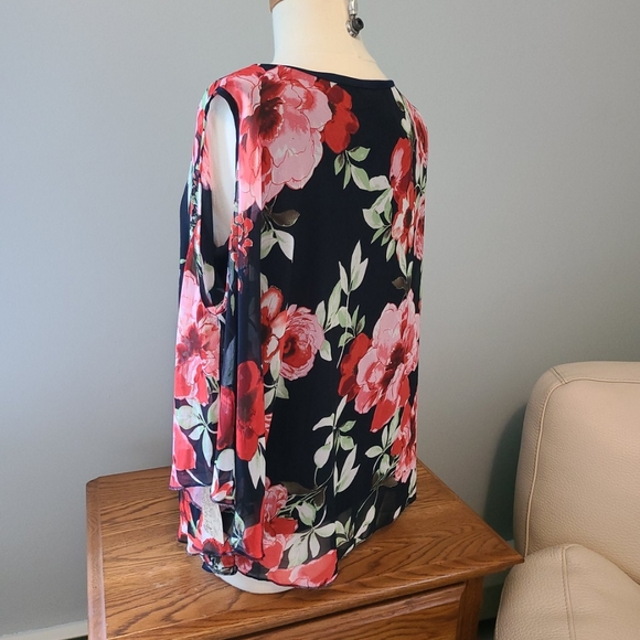 Ivy Ridge Blouse - Picture 4 of 6